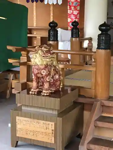 中富良野神社の狛犬