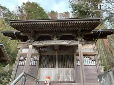 八幡神社の本殿・本堂