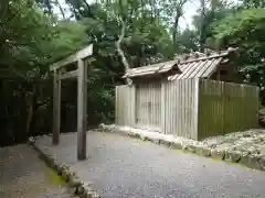 神前神社（皇大神宮摂社）・許母利神社（皇大神宮末社）・荒前神社（皇大神宮末社）の本殿