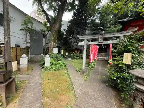 くまくま神社(導きの社 熊野町熊野神社)(東京都)