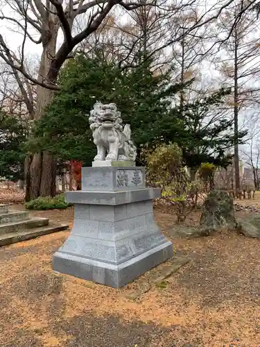 月寒神社の狛犬