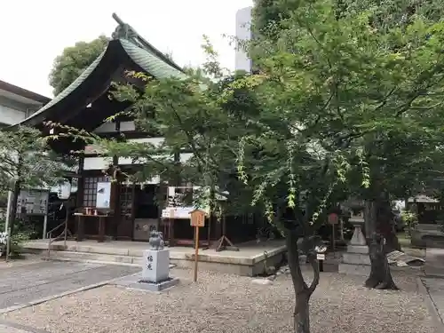 三輪神社の本殿