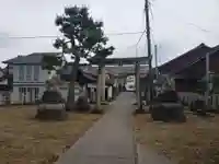 中之宮神社の山門・神門