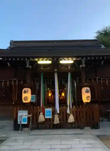 堤根神社の本殿