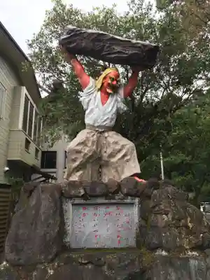 天岩戸神社の像