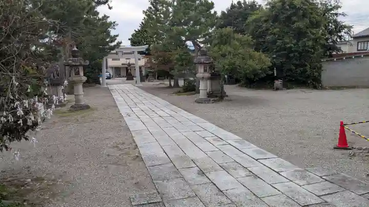 鹿嶋神社の庭園