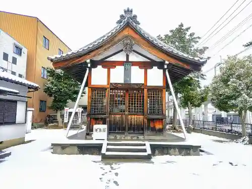 神明社（正徳町2）の本殿・本堂