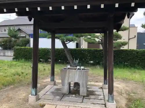 伊弉諾神社の手水舎