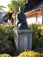 松陰神社の像