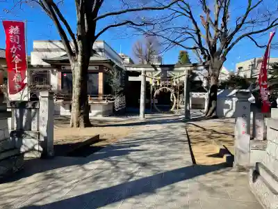 大鳥神社の{uncategorized: "未分類", other: "その他", undefined: "問題あり", building: "その他建物", grave: "お墓", sacred_gate: "鳥居", guardian: "狛犬", statue: "像", buddha: "仏像", history: "歴史", nature: "自然", garden: "庭園", animal: "動物", pagoda: "塔", temizu: "手水舎", mountain_gate: "山門・神門", sanctuary: "本殿・本堂", subordinate: "末社・摂社", art: "芸術", scenery: "景色", jizo: "地蔵", ema: "絵馬", goshuin: "御朱印", omikuji: "おみくじ", items: "授与品その他", amulet: "お守り", goshuincho: "御朱印帳", eats: "食事", festival: "お祭り", votive_dance: "神楽", shichigosan: "七五三参", wedding: "結婚式", experience: "体験その他", initially: "初詣", around: "周辺", anti_infection: "感染症対策"}