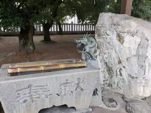 大窪八幡宮の手水舎