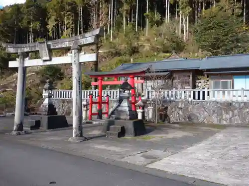 照日神社の鳥居