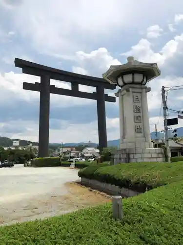 大神神社の鳥居