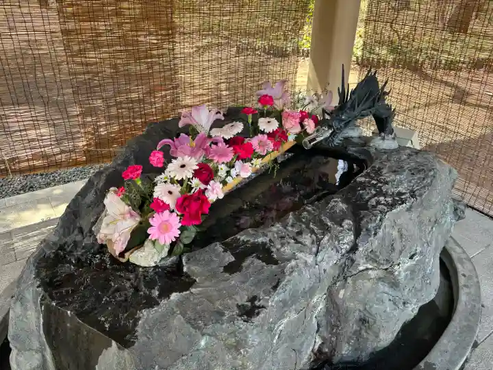 厚別神社の{uncategorized: "未分類", other: "その他", undefined: "問題あり", building: "その他建物", grave: "お墓", sacred_gate: "鳥居", guardian: "狛犬", statue: "像", buddha: "仏像", history: "歴史", nature: "自然", garden: "庭園", animal: "動物", pagoda: "塔", temizu: "手水舎", mountain_gate: "山門・神門", sanctuary: "本殿・本堂", subordinate: "末社・摂社", art: "芸術", scenery: "景色", jizo: "地蔵", ema: "絵馬", goshuin: "御朱印", omikuji: "おみくじ", items: "授与品その他", amulet: "お守り", goshuincho: "御朱印帳", eats: "食事", festival: "お祭り", votive_dance: "神楽", shichigosan: "七五三参", wedding: "結婚式", experience: "体験その他", initially: "初詣", around: "周辺", anti_infection: "感染症対策"}