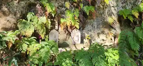 大悲山の石仏(福島県)