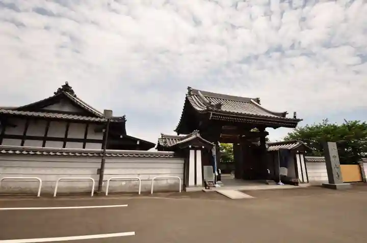甲山寺の山門・神門