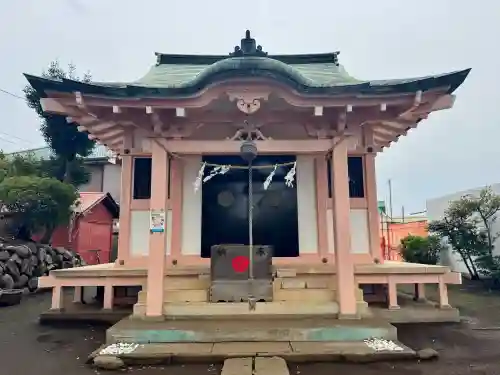 和田稲荷神社の{uncategorized: "未分類", other: "その他", undefined: "問題あり", building: "その他建物", grave: "お墓", sacred_gate: "鳥居", guardian: "狛犬", statue: "像", buddha: "仏像", history: "歴史", nature: "自然", garden: "庭園", animal: "動物", pagoda: "塔", temizu: "手水舎", mountain_gate: "山門・神門", sanctuary: "本殿・本堂", subordinate: "末社・摂社", art: "芸術", scenery: "景色", jizo: "地蔵", ema: "絵馬", goshuin: "御朱印", omikuji: "おみくじ", items: "授与品その他", amulet: "お守り", goshuincho: "御朱印帳", eats: "食事", festival: "お祭り", votive_dance: "神楽", shichigosan: "七五三参", wedding: "結婚式", experience: "体験その他", initially: "初詣", around: "周辺", anti_infection: "感染症対策"}