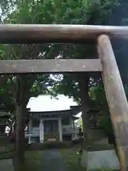 神明社の本殿