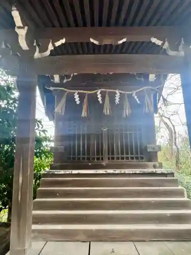 凉森神社の{uncategorized: "未分類", other: "その他", undefined: "問題あり", building: "その他建物", grave: "お墓", sacred_gate: "鳥居", guardian: "狛犬", statue: "像", buddha: "仏像", history: "歴史", nature: "自然", garden: "庭園", animal: "動物", pagoda: "塔", temizu: "手水舎", mountain_gate: "山門・神門", sanctuary: "本殿・本堂", subordinate: "末社・摂社", art: "芸術", scenery: "景色", jizo: "地蔵", ema: "絵馬", goshuin: "御朱印", omikuji: "おみくじ", items: "授与品その他", amulet: "お守り", goshuincho: "御朱印帳", eats: "食事", festival: "お祭り", votive_dance: "神楽", shichigosan: "七五三参", wedding: "結婚式", experience: "体験その他", initially: "初詣", around: "周辺", anti_infection: "感染症対策"}