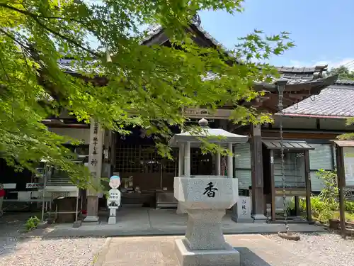 神野寺の本殿・本堂