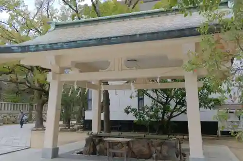 湊川神社の手水舎