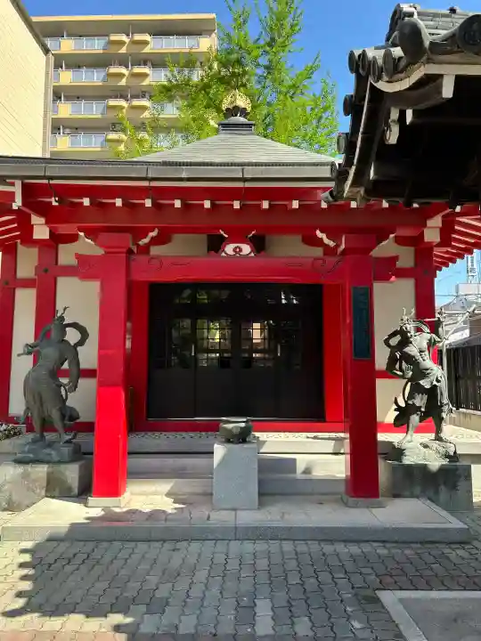 摂津之国 國分寺(金光明四天王護国之寺)の{uncategorized: "未分類", other: "その他", undefined: "問題あり", building: "その他建物", grave: "お墓", sacred_gate: "鳥居", guardian: "狛犬", statue: "像", buddha: "仏像", history: "歴史", nature: "自然", garden: "庭園", animal: "動物", pagoda: "塔", temizu: "手水舎", mountain_gate: "山門・神門", sanctuary: "本殿・本堂", subordinate: "末社・摂社", art: "芸術", scenery: "景色", jizo: "地蔵", ema: "絵馬", goshuin: "御朱印", omikuji: "おみくじ", items: "授与品その他", amulet: "お守り", goshuincho: "御朱印帳", eats: "食事", festival: "お祭り", votive_dance: "神楽", shichigosan: "七五三参", wedding: "結婚式", experience: "体験その他", initially: "初詣", around: "周辺", anti_infection: "感染症対策"}