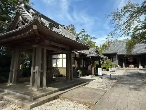 渡岸寺観音堂（向源寺）(滋賀県)