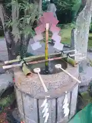 出水神社の手水