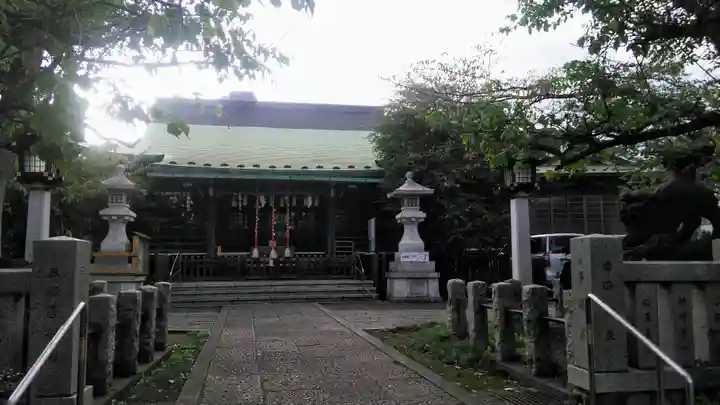 新宿下落合氷川神社の本殿・本堂