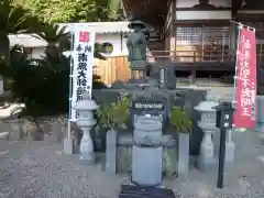 常福寺の像