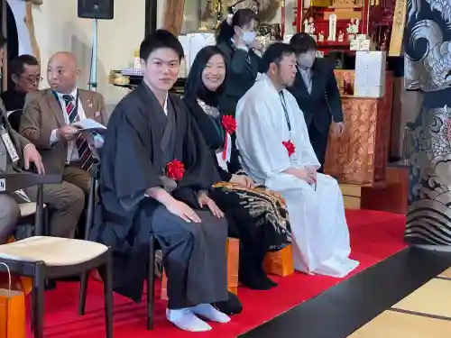 伊勢の国 四天王寺の{uncategorized: "未分類", other: "その他", undefined: "問題あり", building: "その他建物", grave: "お墓", sacred_gate: "鳥居", guardian: "狛犬", statue: "像", buddha: "仏像", history: "歴史", nature: "自然", garden: "庭園", animal: "動物", pagoda: "塔", temizu: "手水舎", mountain_gate: "山門・神門", sanctuary: "本殿・本堂", subordinate: "末社・摂社", art: "芸術", scenery: "景色", jizo: "地蔵", ema: "絵馬", goshuin: "御朱印", omikuji: "おみくじ", items: "授与品その他", amulet: "お守り", goshuincho: "御朱印帳", eats: "食事", festival: "お祭り", votive_dance: "神楽", shichigosan: "七五三参", wedding: "結婚式", experience: "体験その他", initially: "初詣", around: "周辺", anti_infection: "感染症対策"}