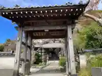 泉福寺の{uncategorized: "未分類", other: "その他", undefined: "問題あり", building: "その他建物", grave: "お墓", sacred_gate: "鳥居", guardian: "狛犬", statue: "像", buddha: "仏像", history: "歴史", nature: "自然", garden: "庭園", animal: "動物", pagoda: "塔", temizu: "手水舎", mountain_gate: "山門・神門", sanctuary: "本殿・本堂", subordinate: "末社・摂社", art: "芸術", scenery: "景色", jizo: "地蔵", ema: "絵馬", goshuin: "御朱印", omikuji: "おみくじ", items: "授与品その他", amulet: "お守り", goshuincho: "御朱印帳", eats: "食事", festival: "お祭り", votive_dance: "神楽", shichigosan: "七五三参", wedding: "結婚式", experience: "体験その他", initially: "初詣", around: "周辺", anti_infection: "感染症対策"}