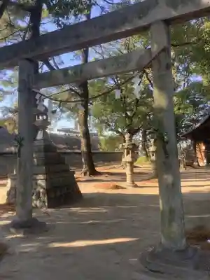 熱田社(宝神町会所裏)の鳥居