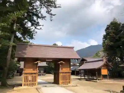 須佐神社の山門・神門