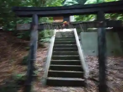 東雲神社の鳥居
