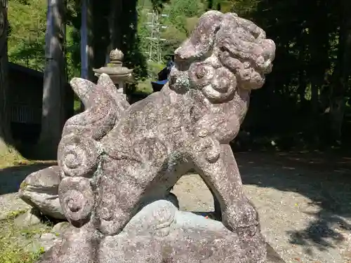 相倉地主神社の狛犬