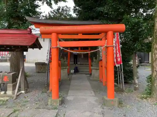 久下稲荷神社の鳥居