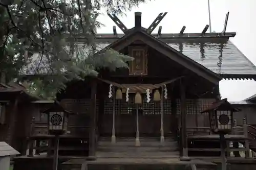 榊神社の本殿