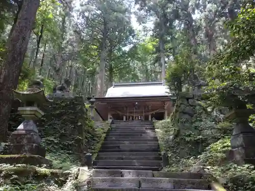 上色見熊野座神社の建物その他