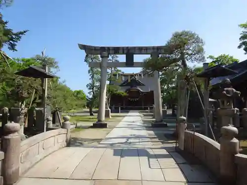 三条八幡宮の鳥居