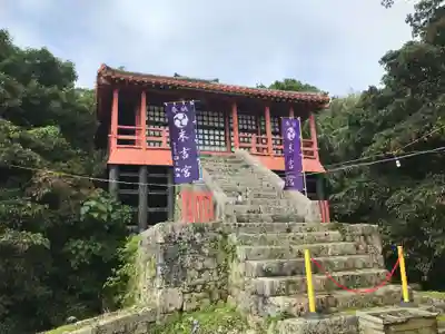 末吉宮の本殿・本堂