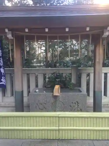 福徳神社（芽吹稲荷）の手水舎