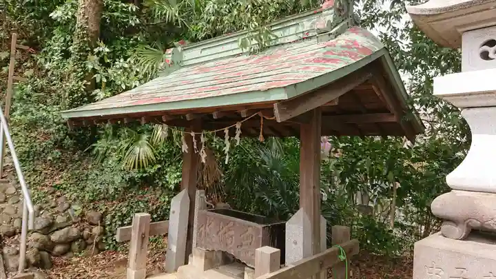 大麻止乃豆乃天神社の手水舎