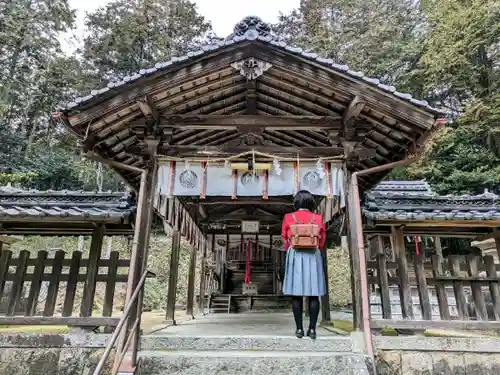 真氣神社の本殿