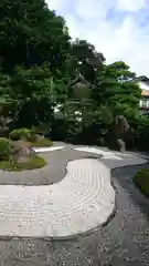 極楽寺の庭園