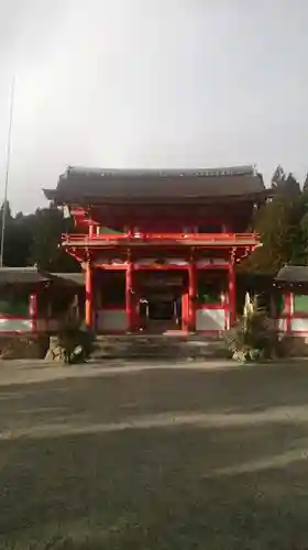 大鳥神社の山門・神門