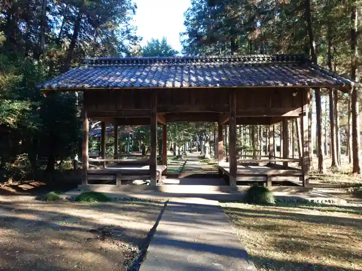 鎌形八幡神社の{uncategorized: "未分類", other: "その他", undefined: "問題あり", building: "その他建物", grave: "お墓", sacred_gate: "鳥居", guardian: "狛犬", statue: "像", buddha: "仏像", history: "歴史", nature: "自然", garden: "庭園", animal: "動物", pagoda: "塔", temizu: "手水舎", mountain_gate: "山門・神門", sanctuary: "本殿・本堂", subordinate: "末社・摂社", art: "芸術", scenery: "景色", jizo: "地蔵", ema: "絵馬", goshuin: "御朱印", omikuji: "おみくじ", items: "授与品その他", amulet: "お守り", goshuincho: "御朱印帳", eats: "食事", festival: "お祭り", votive_dance: "神楽", shichigosan: "七五三参", wedding: "結婚式", experience: "体験その他", initially: "初詣", around: "周辺", anti_infection: "感染症対策"}