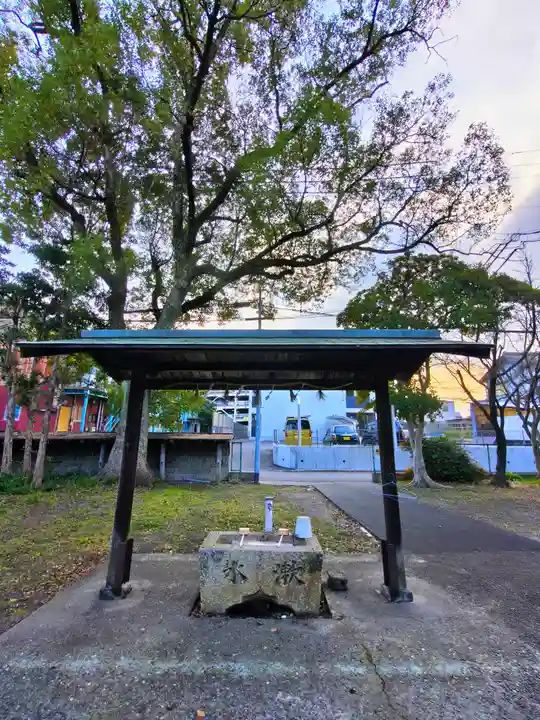 八重垣神社の手水舎