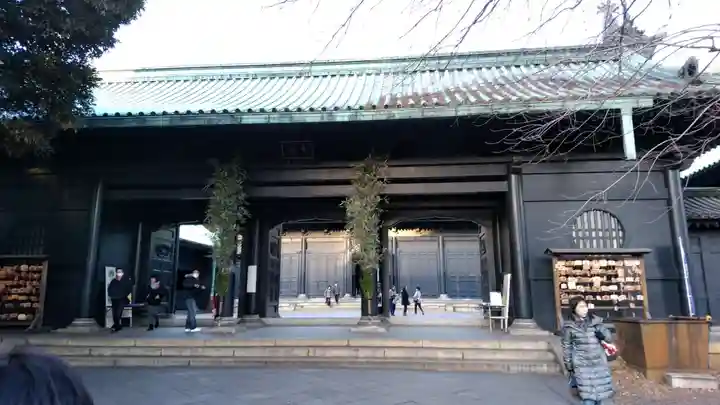 湯島聖堂の山門・神門