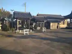 円明院の本殿